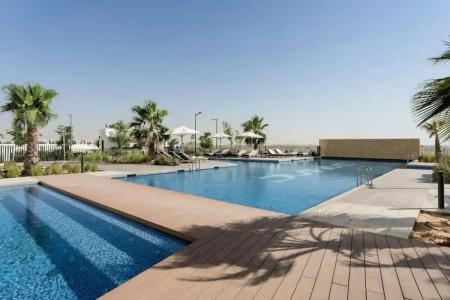 Radisson Dubai Damac Hills - 91