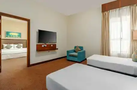 Ramada by Wyndham Dubai Deira - 42