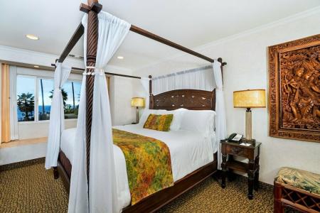 Pantai Inn - 35