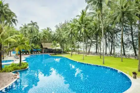 Outrigger Khao Lak Beach Resort - SHA Extra Plus - 86