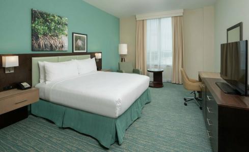 DoubleTree by Hilton Miami Doral - 45