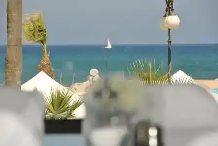 Les Palmiers Beach Boutique & Luxury Apartments - 43