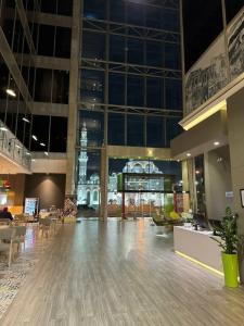 Ibis Styles Dubai Jumeira - 19