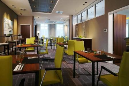 Courtyard by Marriott Cologne - 41