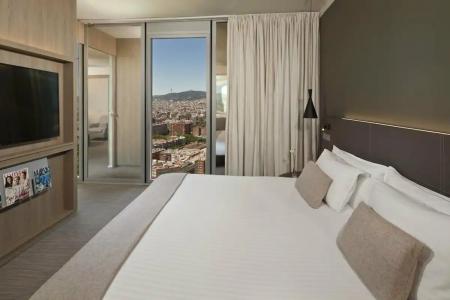 The Level at Melia Barcelona Sky - 48