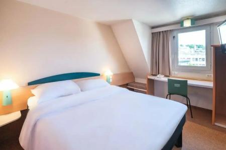 B&B Rouen Centre Rive Droite - 32