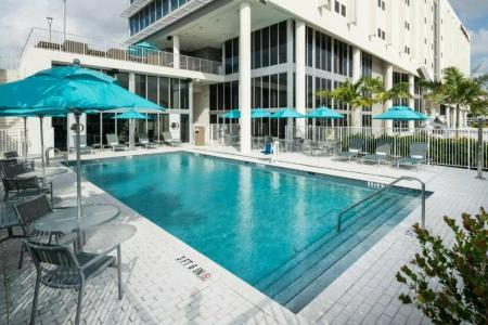 DoubleTree by Hilton Miami Doral - 7