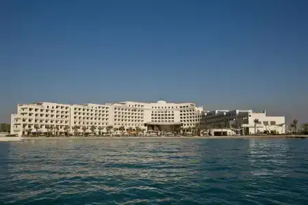 Sofitel Bahrain Zallaq Thalassa Sea & Spa - 3