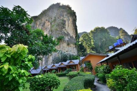 Diamond Cave Resort - 22