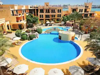 Novotel Bahrain Al Dana Resort - 56