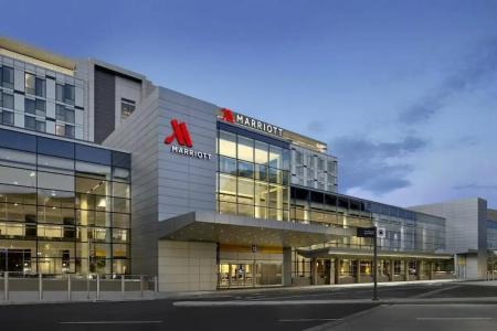 Calgary Airport Marriott In-Terminal - 4