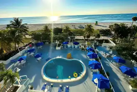 Best Western Plus Atlantic Beach Resort - 16