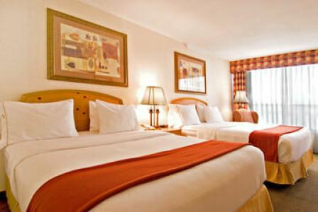 Holiday Inn Express Vancouver-Metrotown (Burnaby) - 62