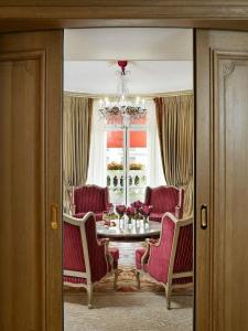 Hôtel Plaza Athénée - Dorchester Collection - 79