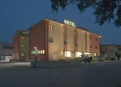 Inn - 2