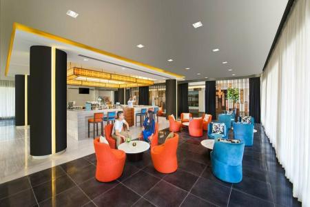 Hilton Garden Inn Ras Al Khaimah - 94