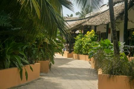 Amaan Beach Bungalows - 40