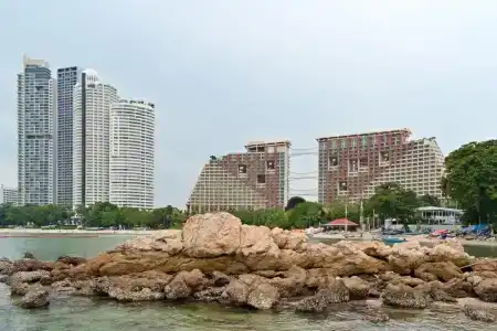 Centara Grand Mirage Beach Resort Pattaya - 2