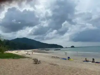 Nai Yang Beach Resort and Spa - 10