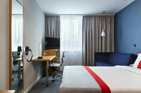 Holiday Inn Express Frankfurt Airport, an IHG - 51