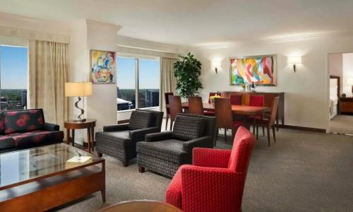 Hilton Charlotte Uptown - 29