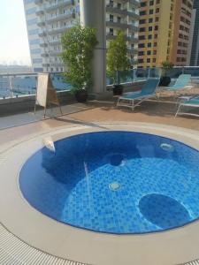 Ramada by Wyndham Dubai Barsha Heights - 11