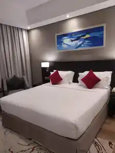 Ramada by Wyndham Dubai Barsha Heights - 5