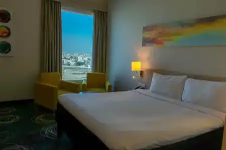 Ibis Styles Dragon Mart Dubai - 13