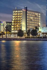 Hilton Garden Inn Izmir Bayrakli - 20