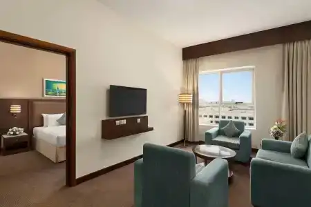 Ramada by Wyndham Dubai Deira - 34