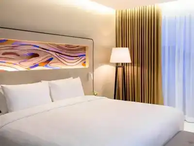 Novotel Phuket City Phokeethra - SHA Extra Plus - 11