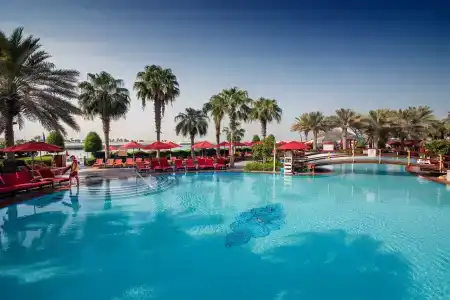 Khalidiya Palace Rayhaan by Rotana, Abu Dhabi - 4