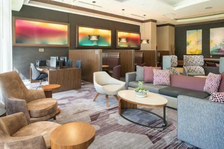 Courtyard by Marriott Miami Airport - 12