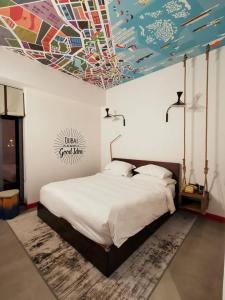 Hampton by Hilton Dubai Al Seef - 24