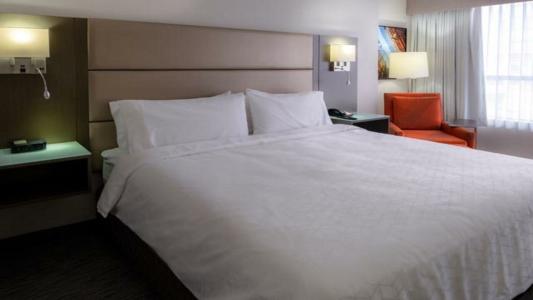 Holiday Inn Express Vancouver-Metrotown (Burnaby) - 71