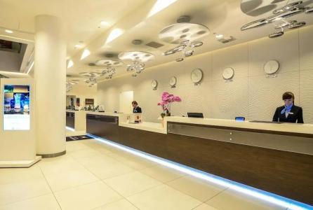 DoubleTree by Hilton Lodz - 32