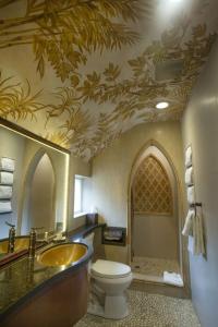 Pantai Inn - 13