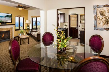Pantai Inn - 15