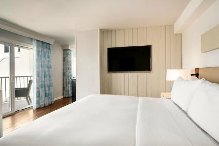 DoubleTree by Hilton Ocean City Oceanfront - 37