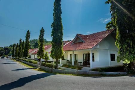 Naiharn Beach Resort - SHA Plus Extra - 11