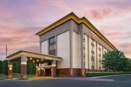 Hampton Inn Denver-International Airport - 7