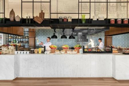 Courtyard by Marriott Phuket Town - 53