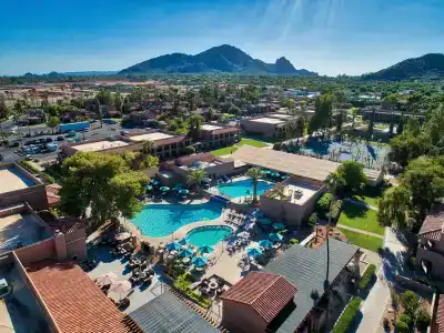 The Scottsdale Plaza Resort & Villas - 4