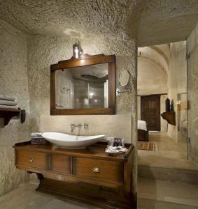 Seraphim Cave Suites & SPA - 55