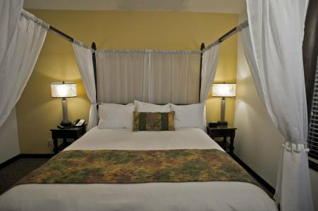 Pantai Inn - 41