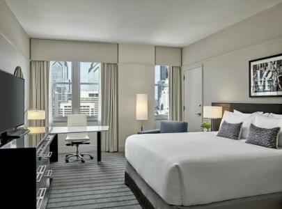 Loews Philadelphia - 47