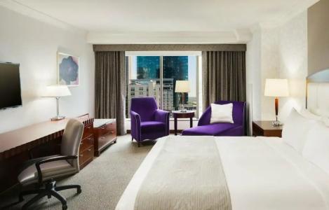 Hilton Charlotte Uptown - 62