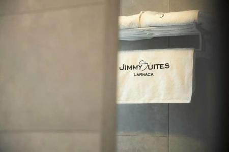 Jimmy's Suites - 8