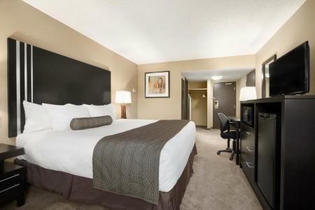 Days Inn by Wyndham Calgary Northwest - 41