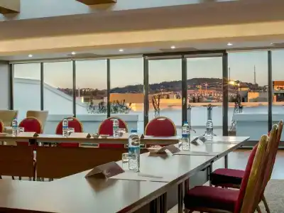 Mercure Istanbul Altunizade - 84